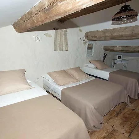 Sleeps 24 * Puimisson