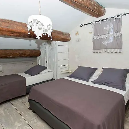 Sleeps 24