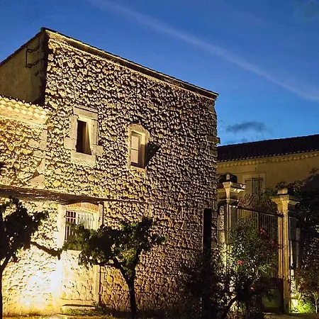 Prázdninový dům Sleeps 24 *