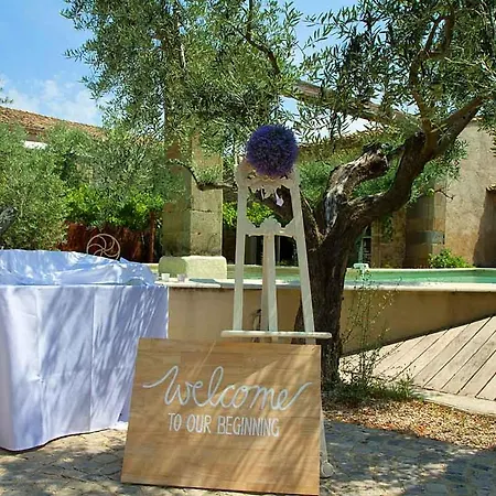 Prázdninový dům Sleeps 24 Puimisson